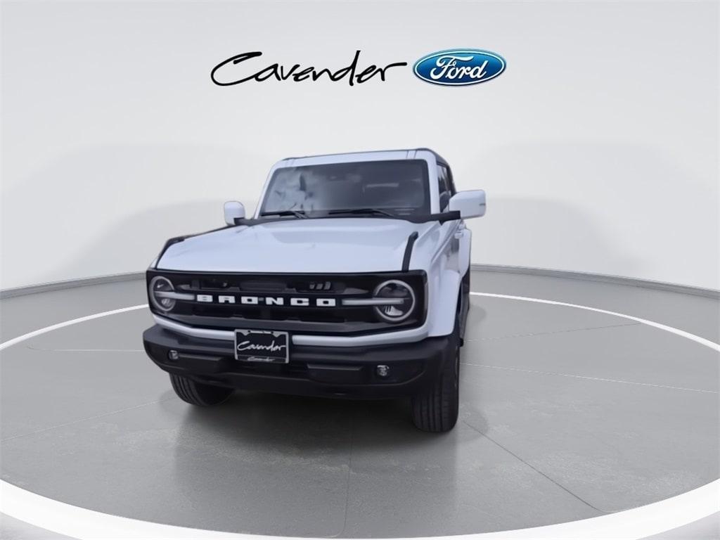 new 2025 Ford Bronco car, priced at $53,351