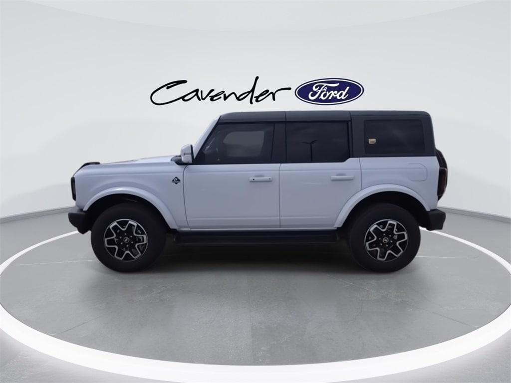 new 2025 Ford Bronco car, priced at $53,351