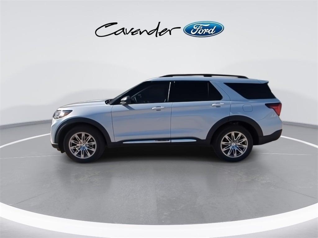 new 2025 Ford Explorer car, priced at $46,905