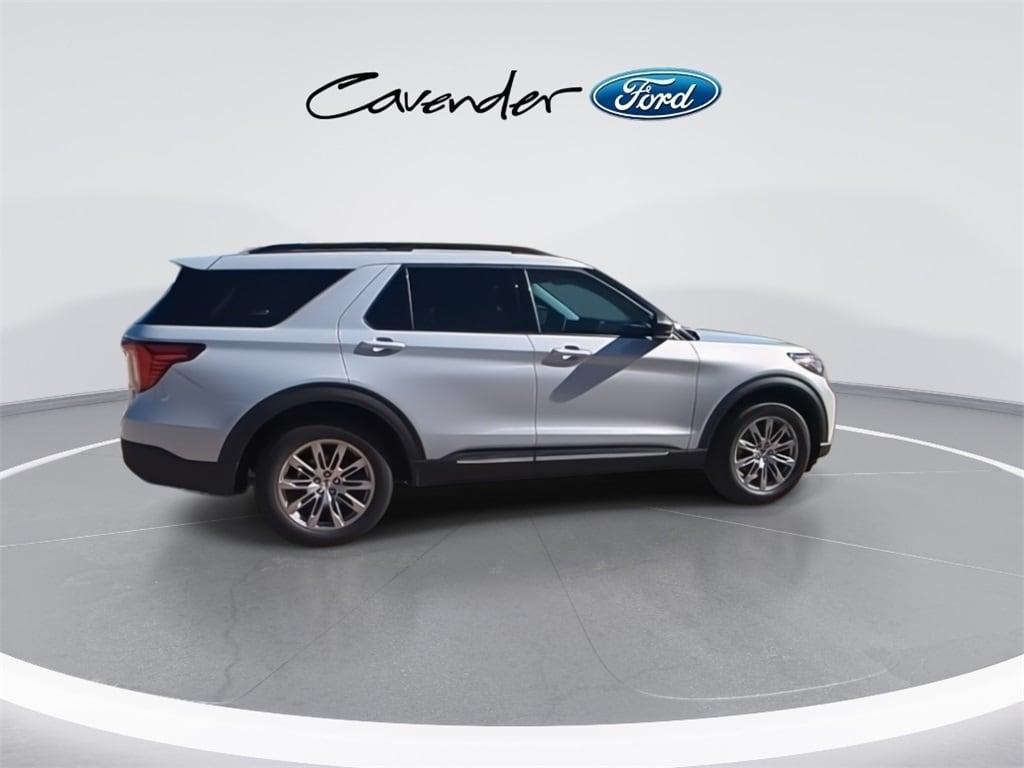 new 2025 Ford Explorer car, priced at $46,905