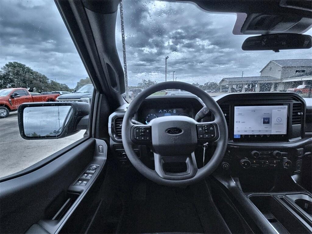 new 2025 Ford F-150 car, priced at $44,950