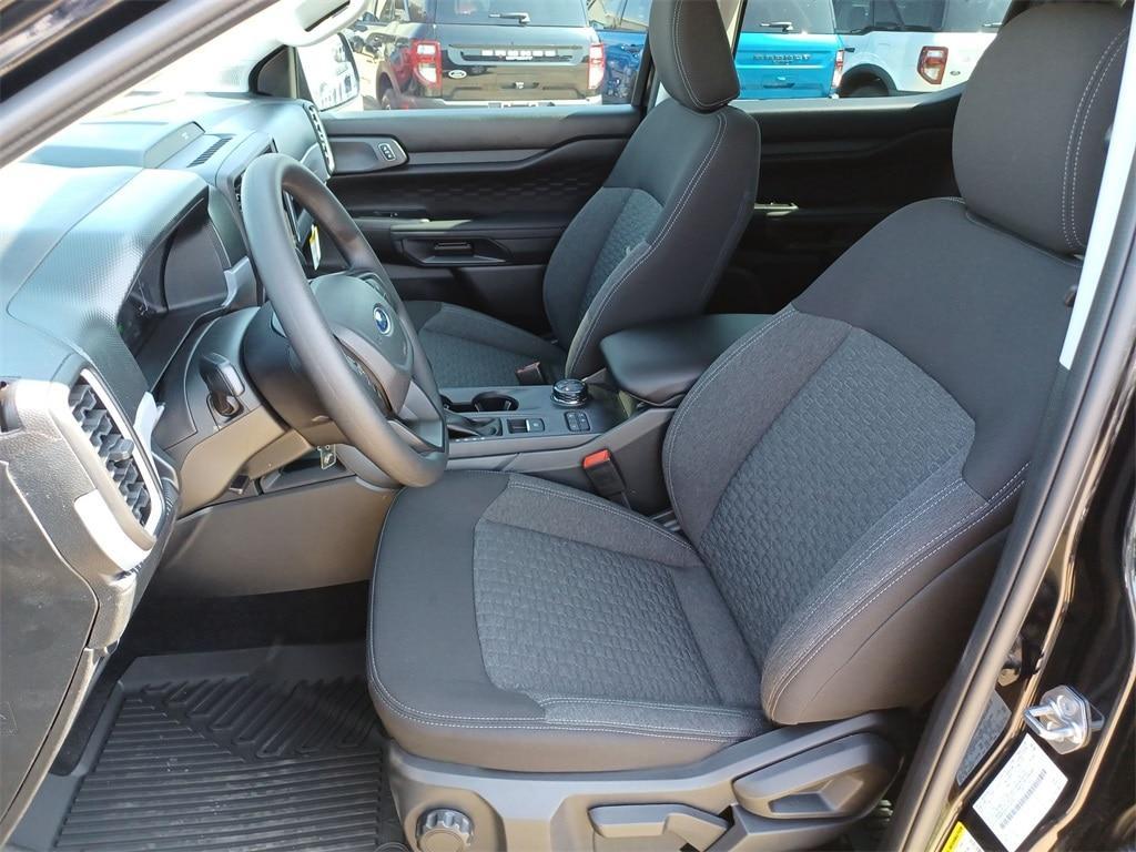 new 2025 Ford Ranger car, priced at $38,033