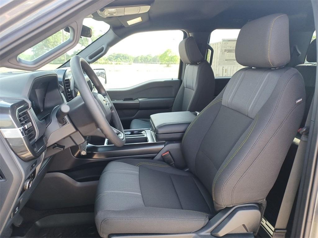 new 2025 Ford F-150 car, priced at $44,226