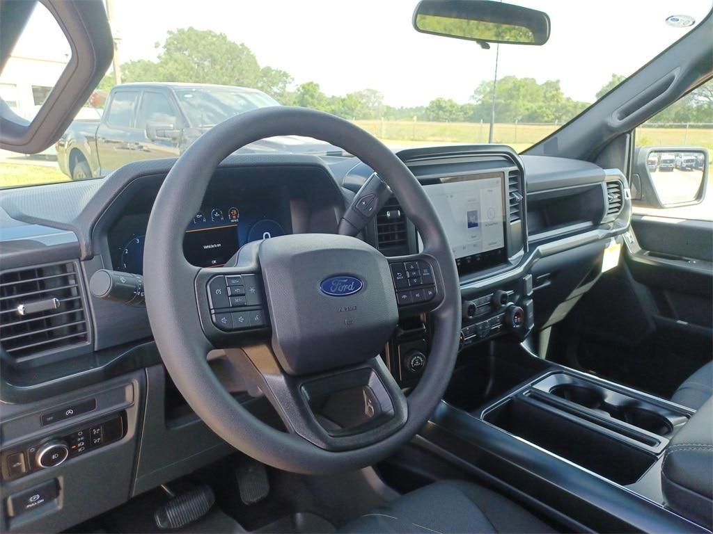 new 2025 Ford F-150 car, priced at $44,226