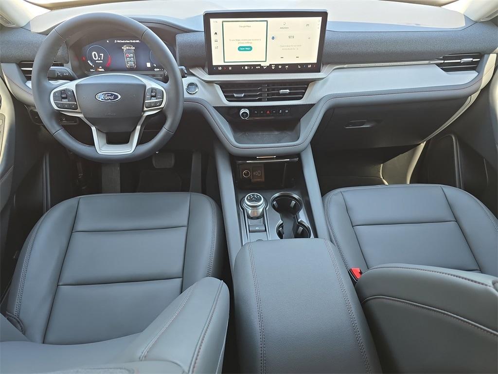new 2025 Ford Explorer car, priced at $40,596