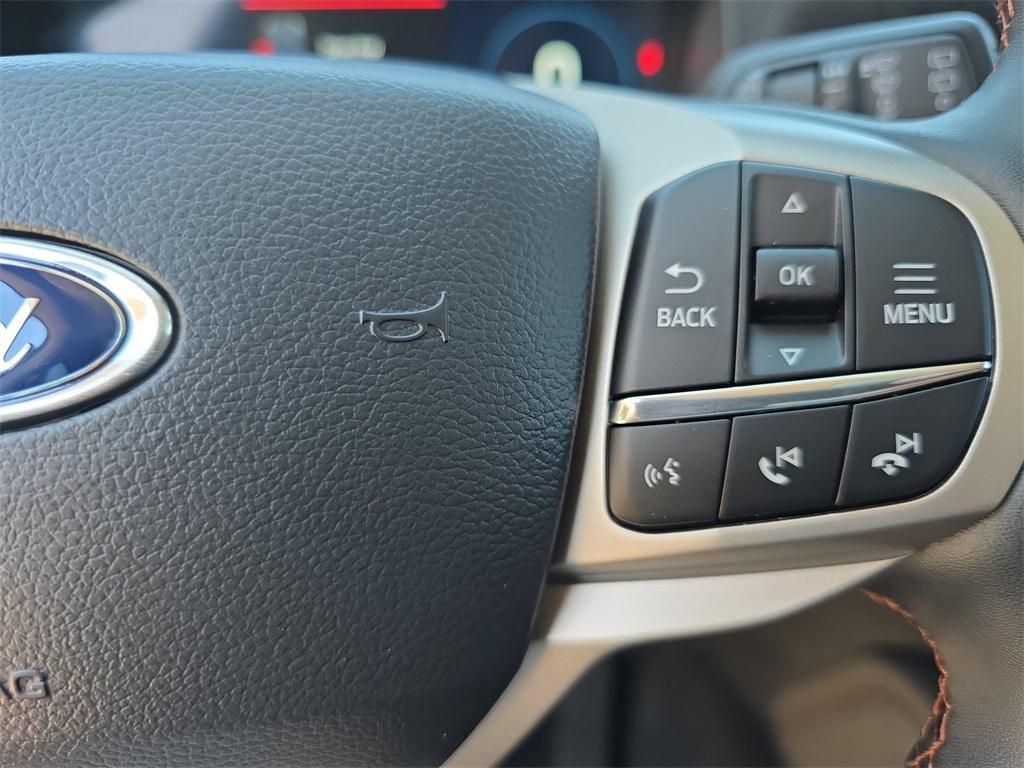 new 2025 Ford Explorer car, priced at $40,596