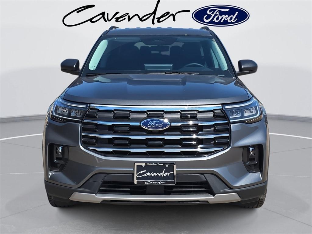 new 2025 Ford Explorer car, priced at $40,596