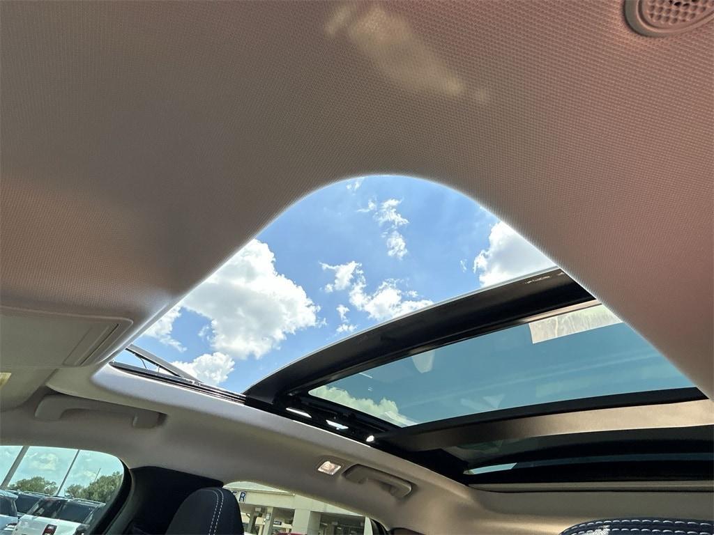 new 2025 Ford Escape car, priced at $30,318