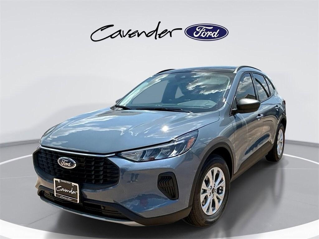 new 2025 Ford Escape car, priced at $29,642