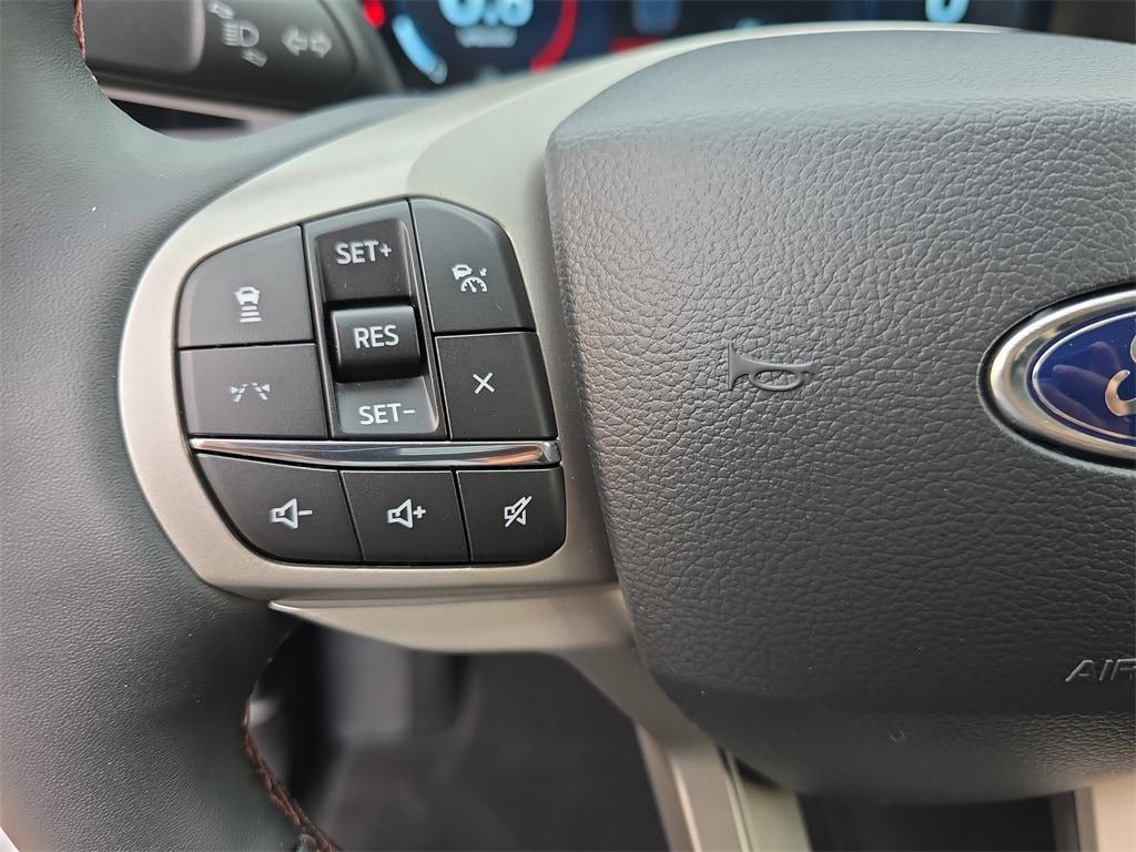 new 2025 Ford Explorer car, priced at $41,336