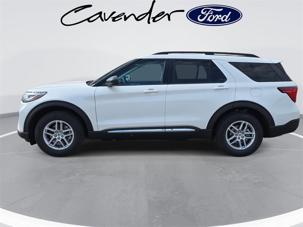 new 2025 Ford Explorer car, priced at $41,336