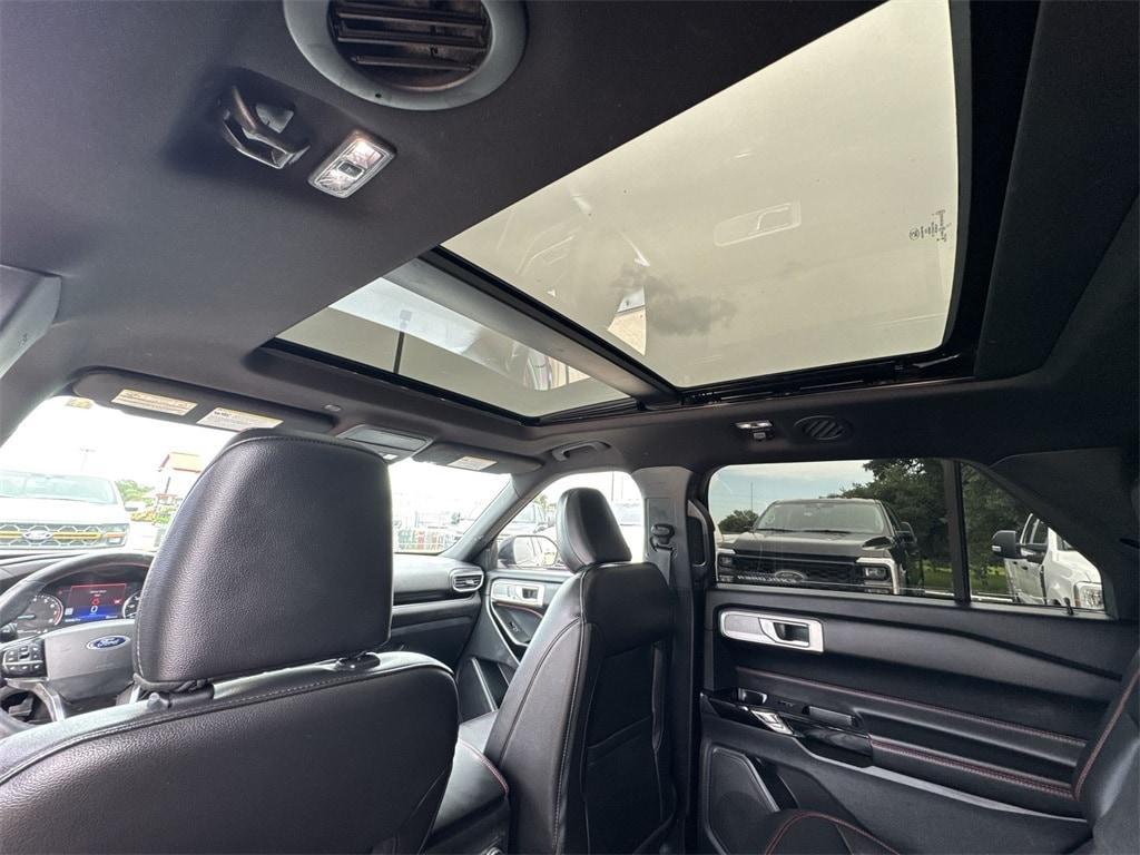 used 2022 Ford Explorer car, priced at $30,891