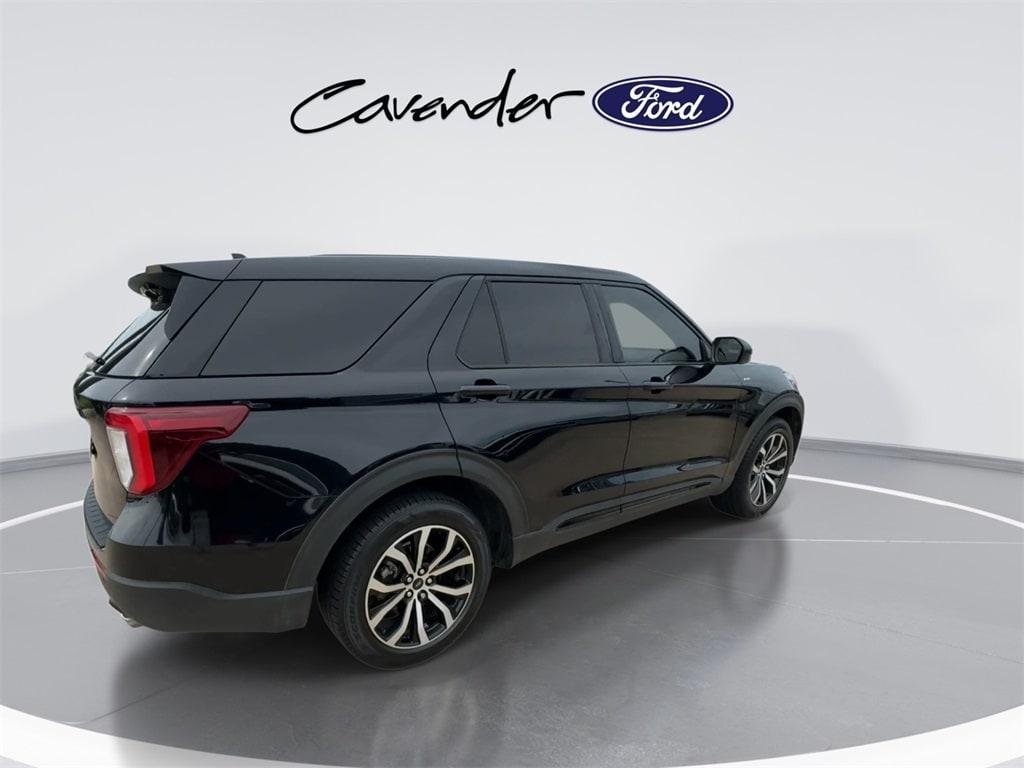 used 2022 Ford Explorer car, priced at $30,891