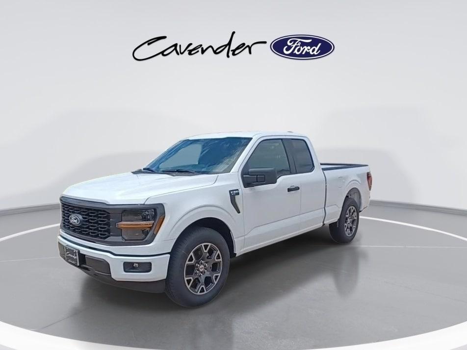 new 2025 Ford F-150 car, priced at $41,051