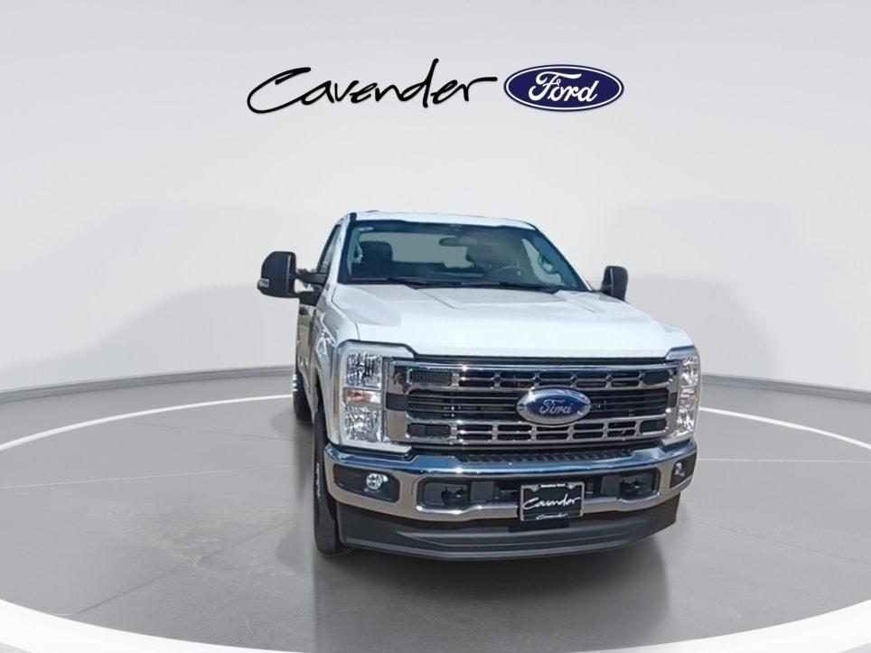 new 2025 Ford F-350 car, priced at $53,728