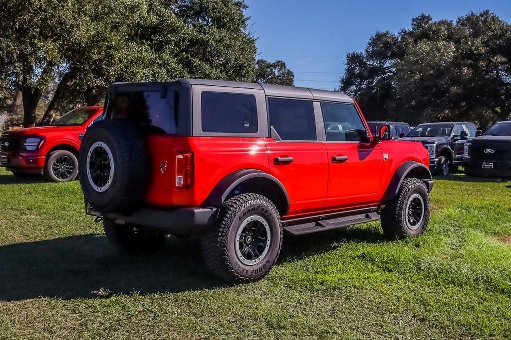 new 2024 Ford Bronco car, priced at $50,532