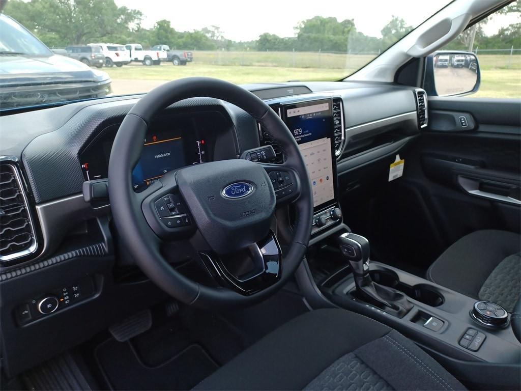 new 2025 Ford Ranger car, priced at $41,652