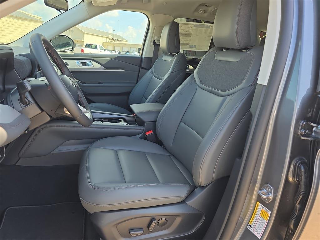 new 2025 Ford Explorer car, priced at $42,549