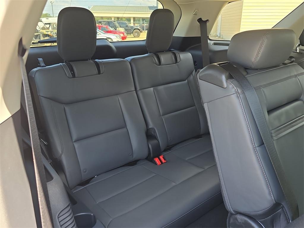 new 2025 Ford Explorer car, priced at $42,549
