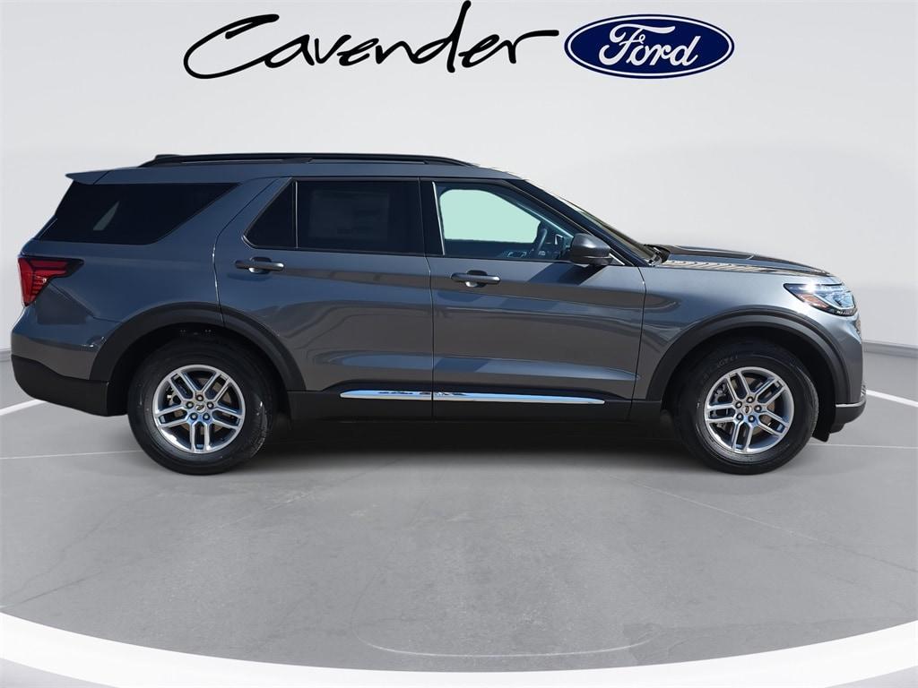 new 2025 Ford Explorer car, priced at $42,549