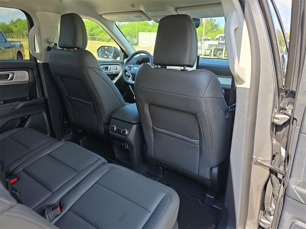 new 2025 Ford Explorer car, priced at $42,549