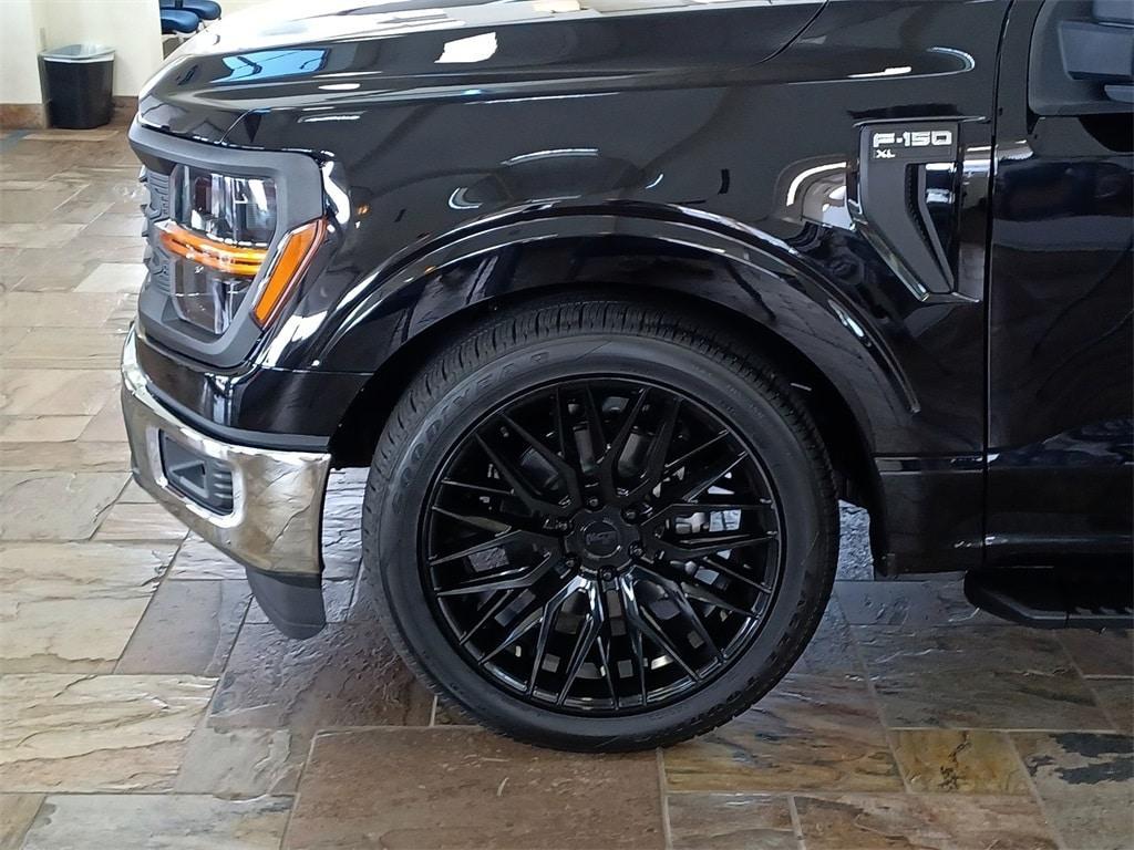 new 2025 Ford F-150 car