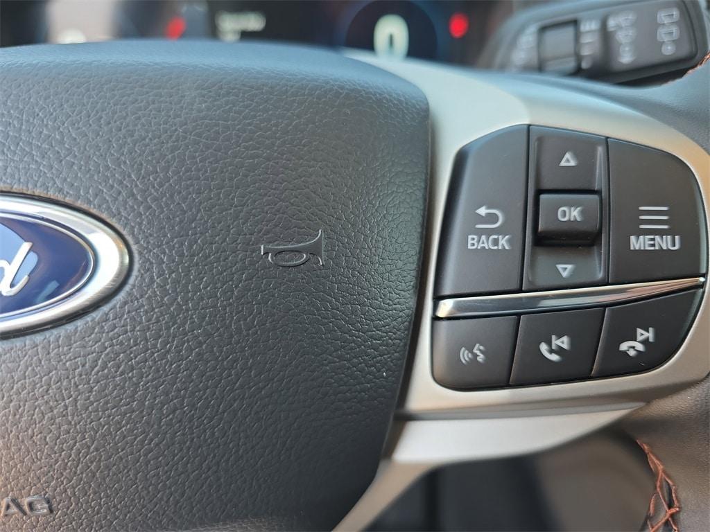 new 2025 Ford Explorer car, priced at $40,968