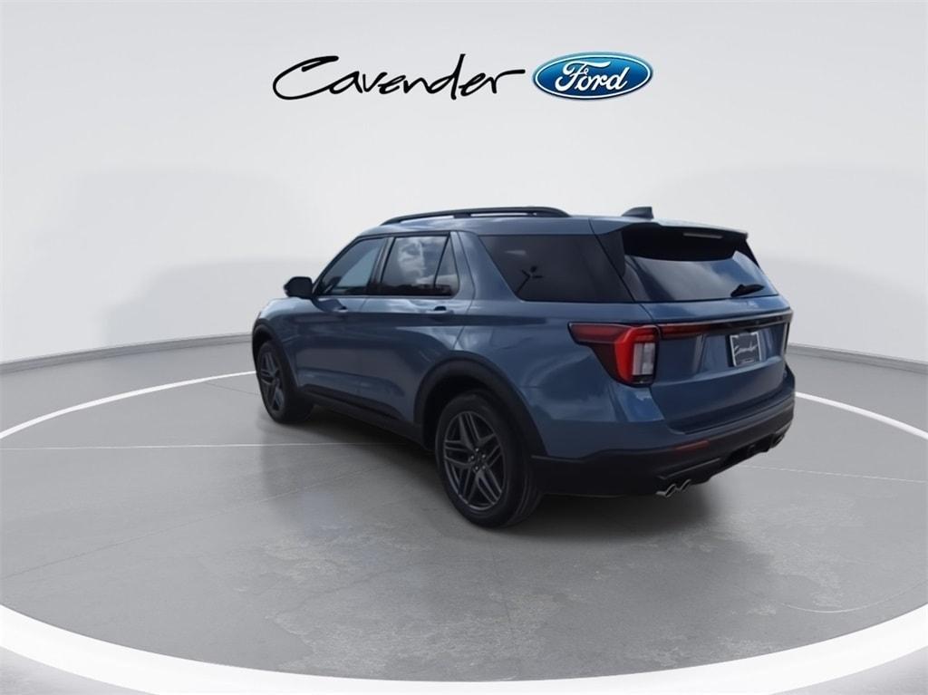 new 2025 Ford Explorer car, priced at $55,828