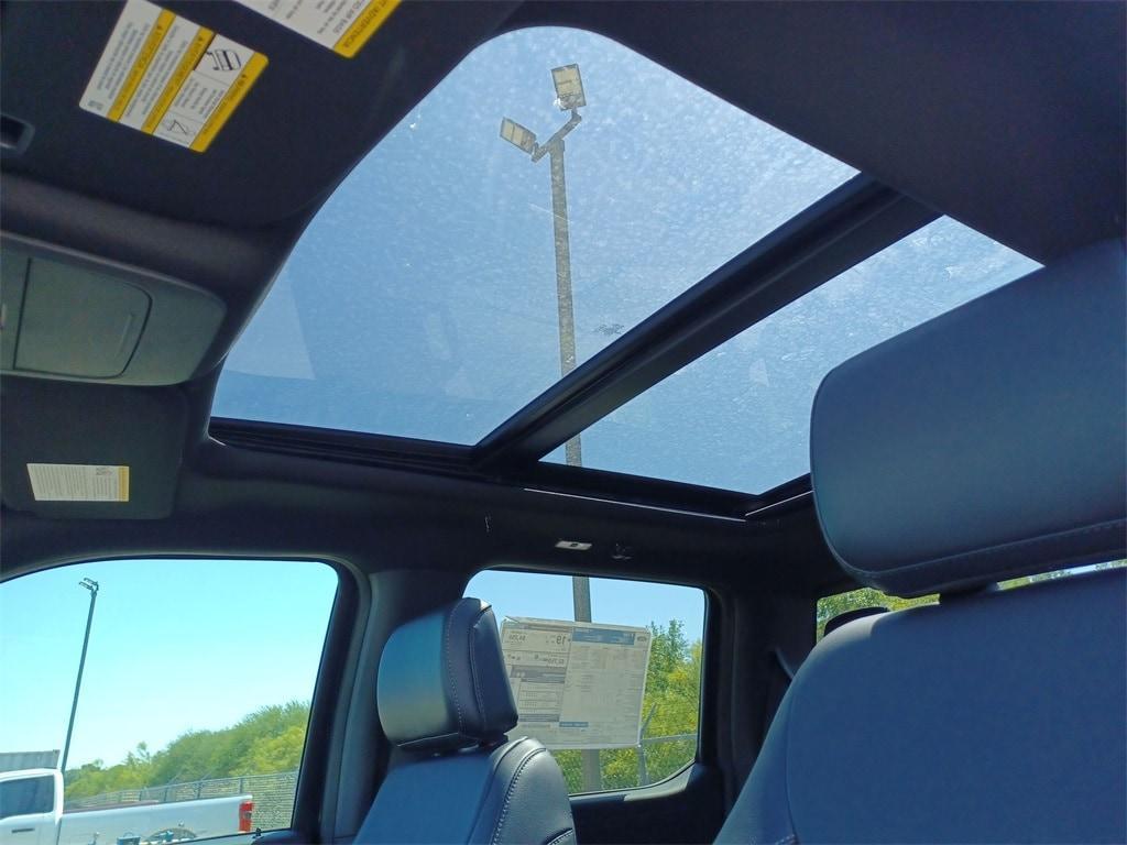 new 2025 Ford F-150 car, priced at $62,732
