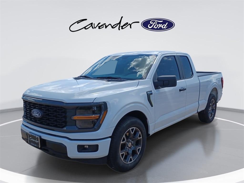 new 2025 Ford F-150 car, priced at $42,822