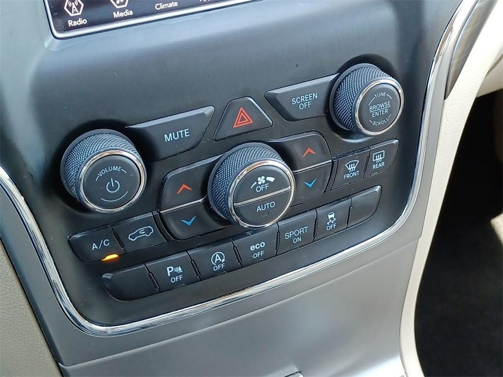 used 2021 Jeep Grand Cherokee car, priced at $23,291