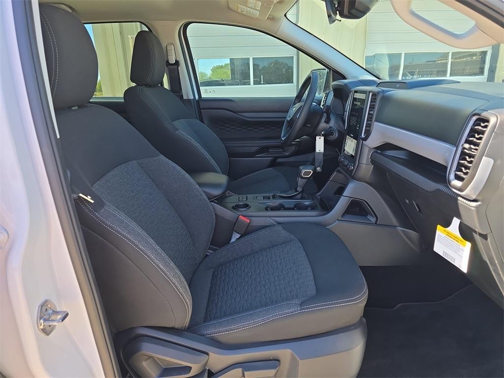 new 2025 Ford Ranger car, priced at $32,256