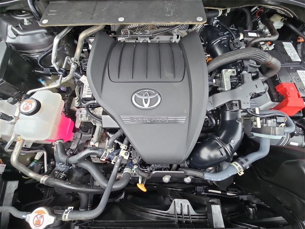 used 2023 Toyota Highlander car, priced at $34,131