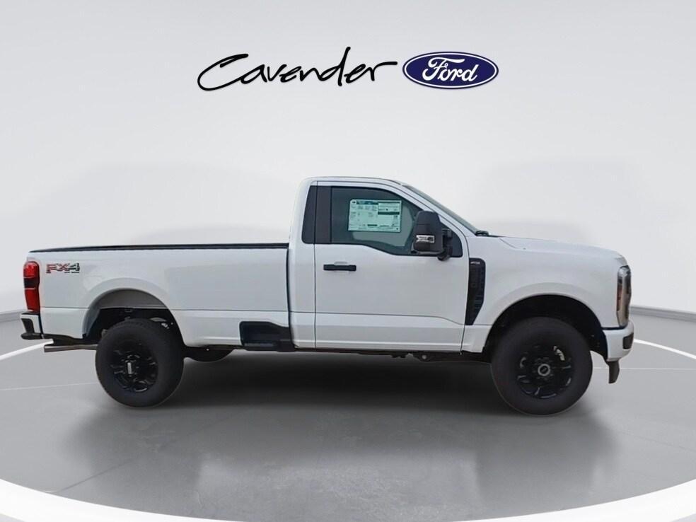 new 2025 Ford F-350 car, priced at $53,893