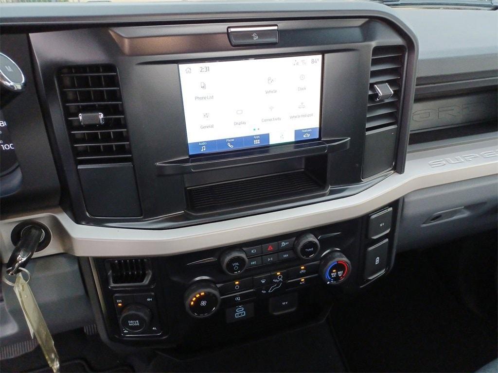 new 2025 Ford F-350 car, priced at $51,515