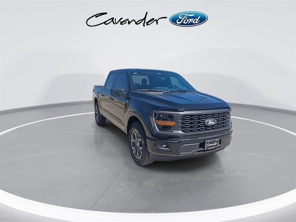 new 2025 Ford F-150 car, priced at $44,419
