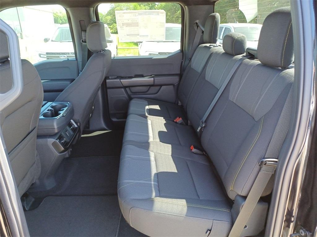 new 2025 Ford F-150 car, priced at $44,419