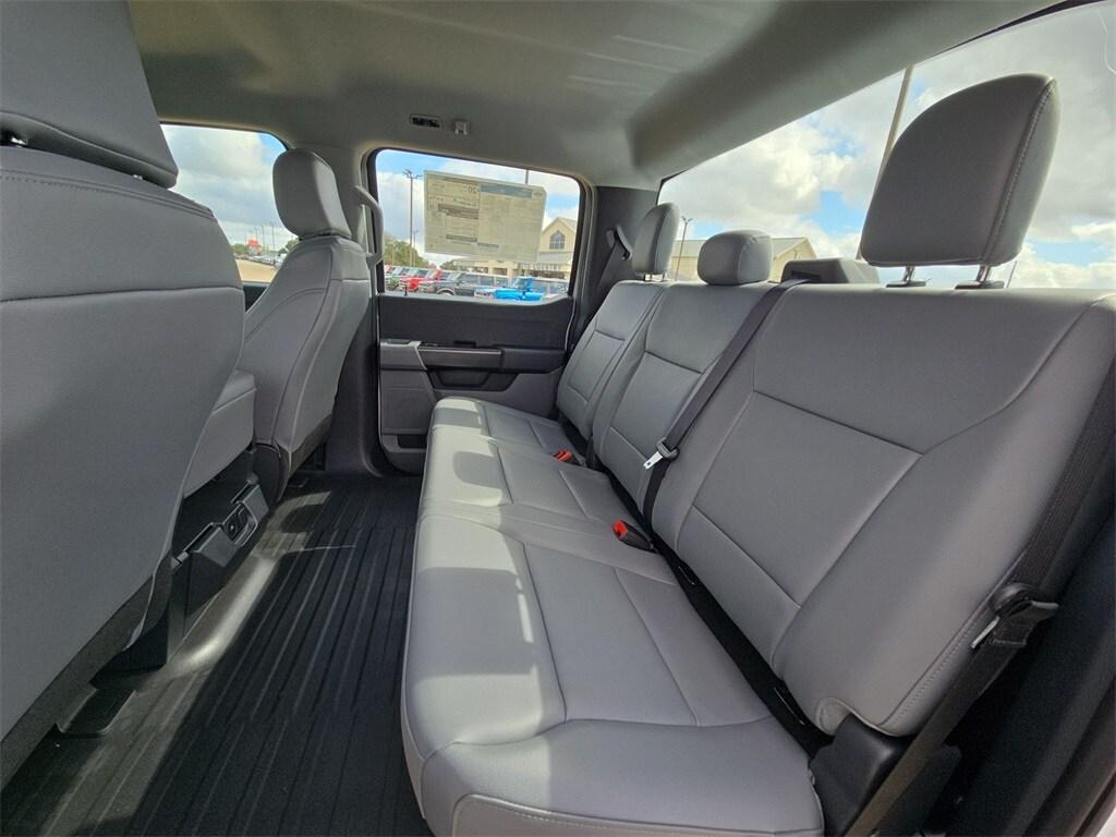 new 2025 Ford F-150 car, priced at $46,418