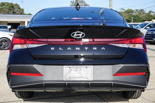 new 2025 Hyundai Elantra car, priced at $24,660