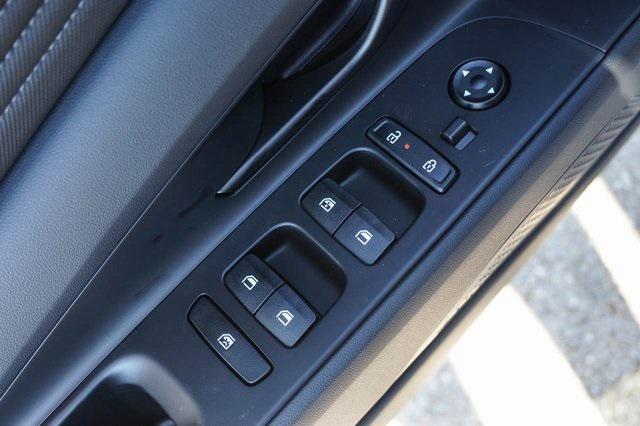 new 2025 Hyundai Elantra car, priced at $25,615