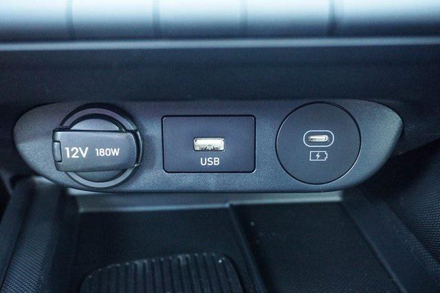 new 2025 Hyundai Elantra car, priced at $25,615