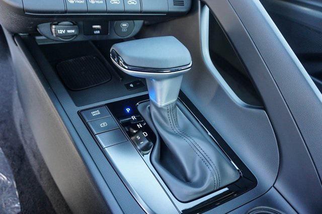 new 2025 Hyundai Elantra car, priced at $25,615