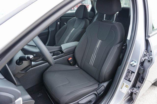 new 2026 Hyundai ELANTRA HEV car, priced at $27,305