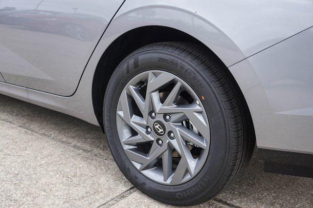 new 2026 Hyundai ELANTRA HEV car, priced at $27,305