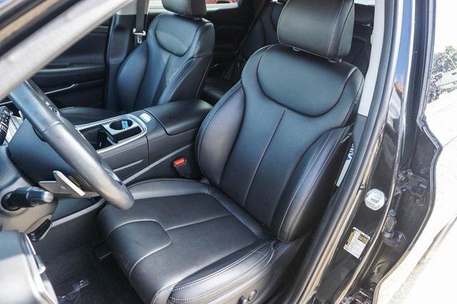 used 2023 Hyundai Santa Fe car, priced at $24,589