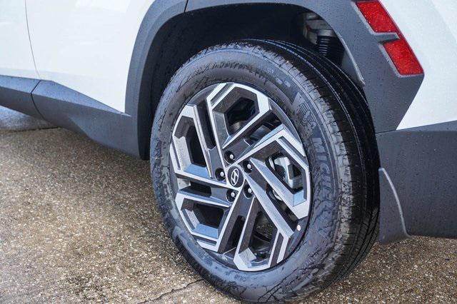 new 2025 Hyundai TUCSON Hybrid car, priced at $42,465