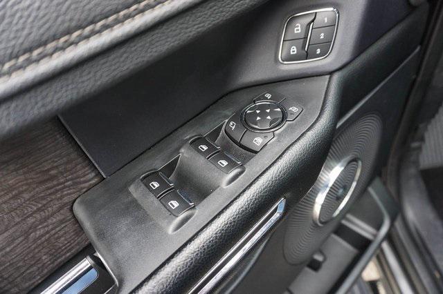 used 2021 Ford Expedition car, priced at $32,989