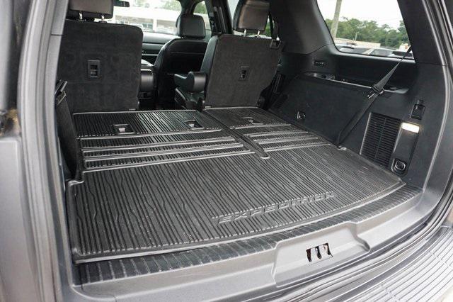 used 2021 Ford Expedition car, priced at $32,989