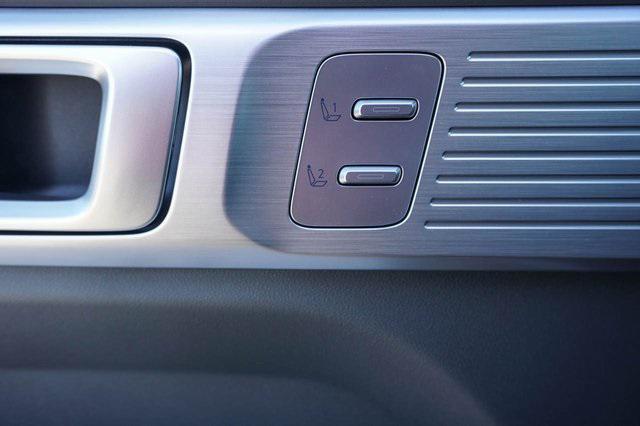 new 2025 Hyundai Santa Fe car, priced at $45,260