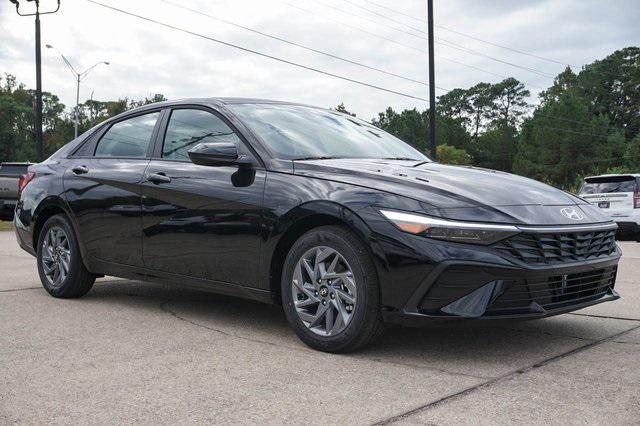 new 2026 Hyundai ELANTRA HEV car, priced at $27,305